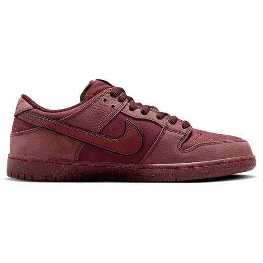 Nike SB Dunk Low City of Love