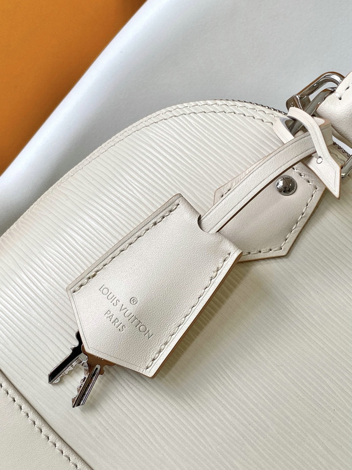 Bolsa Louis Vuitton Alma BB