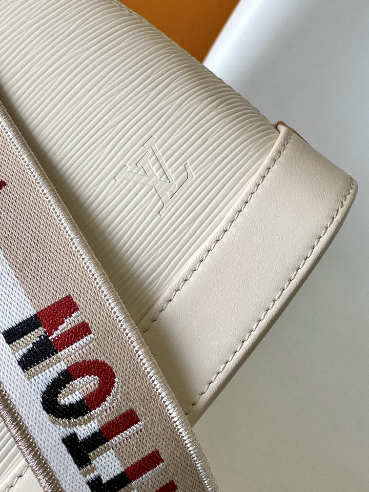 Bolsa Louis Vuitton Alma BB