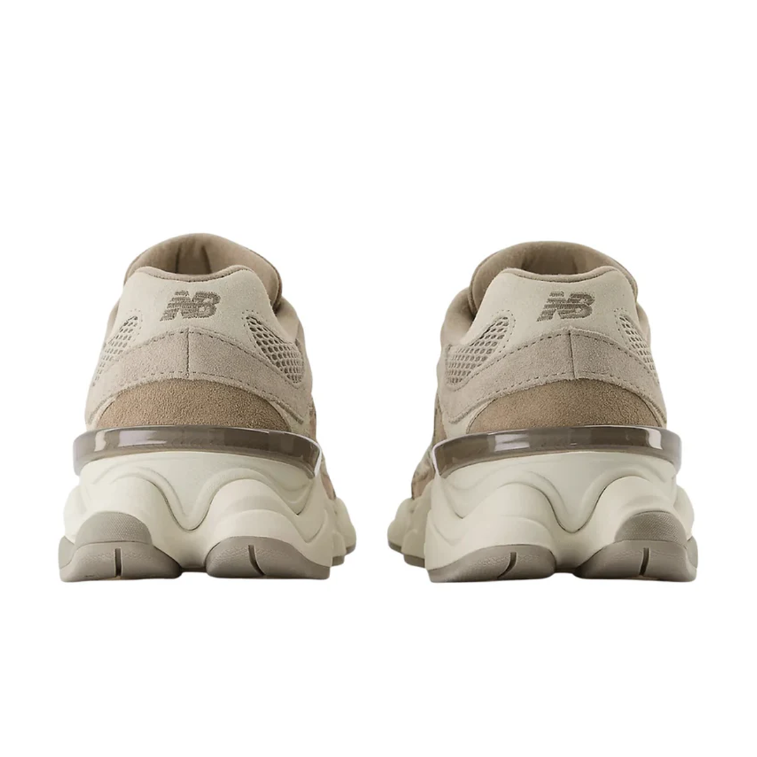 New Balance 9060 Mushroom Arid Stone Bege