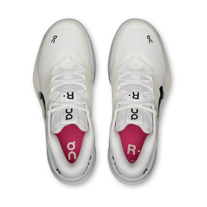 On Running The Roger Pro 3 White Pink