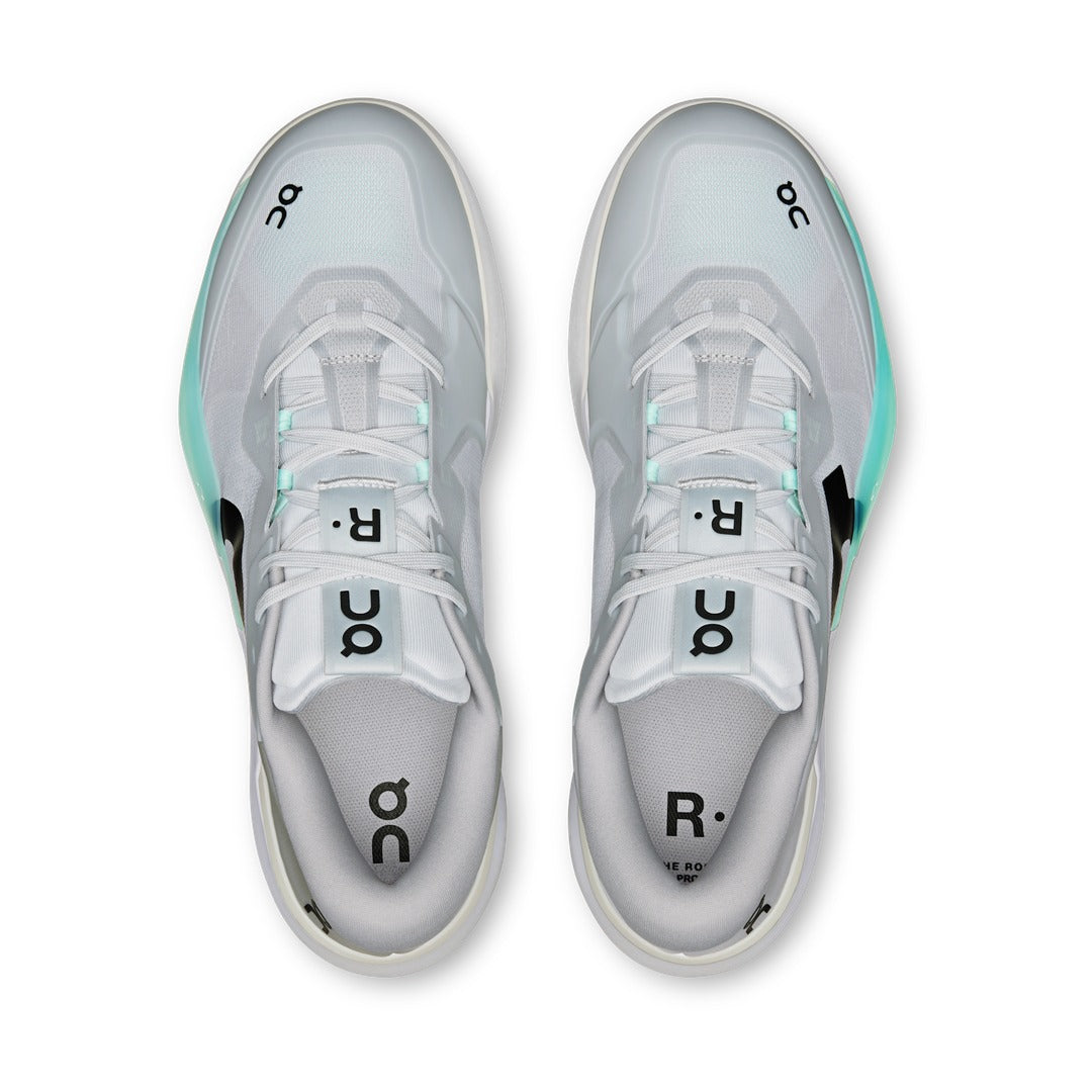 On Running The Roger Pro 3 Glacier Celeste
