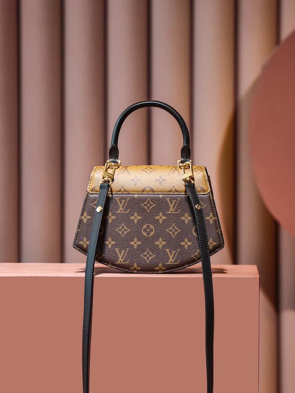 Bolsa Louis Vuitton Tilsitt